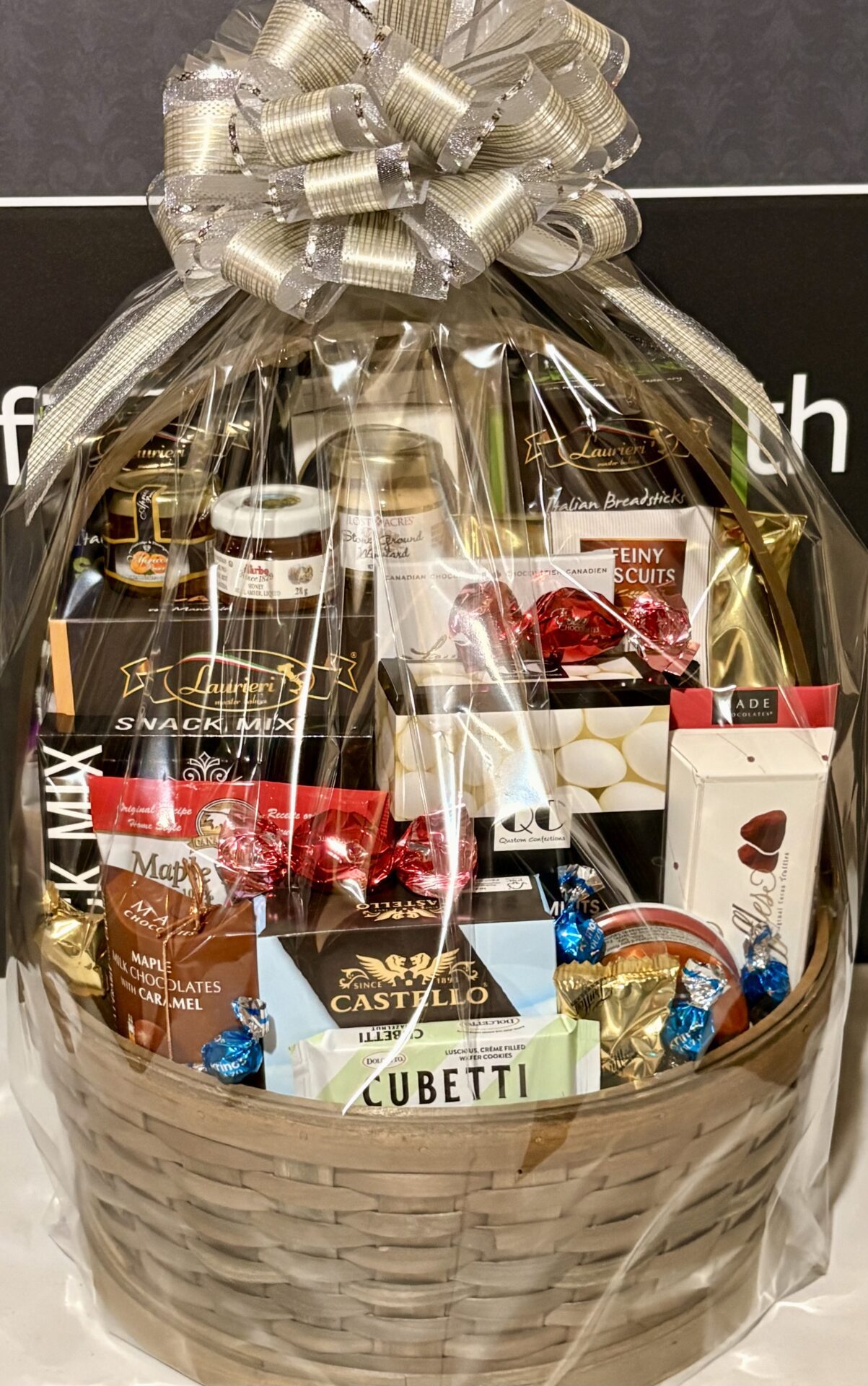 Gold basket
